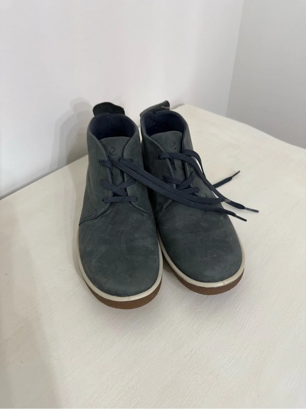 Ecco Men's Charcoal Chukka Boots